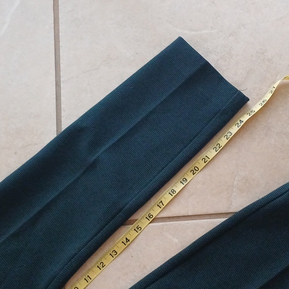 Theory dark green Fall crop Chinos mid rise 4 - Picture 6 of 13